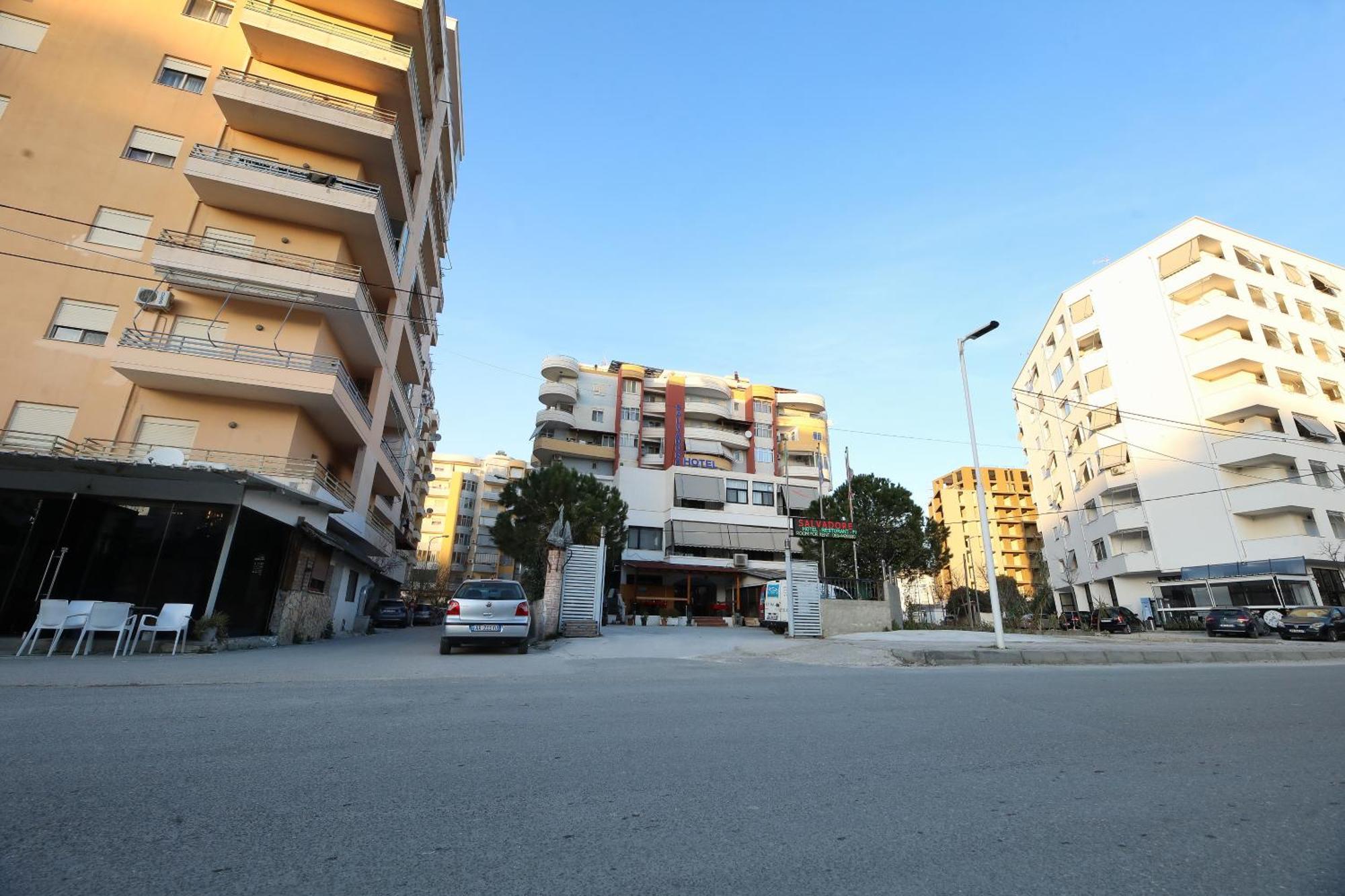 Salvadore Hotel 3*