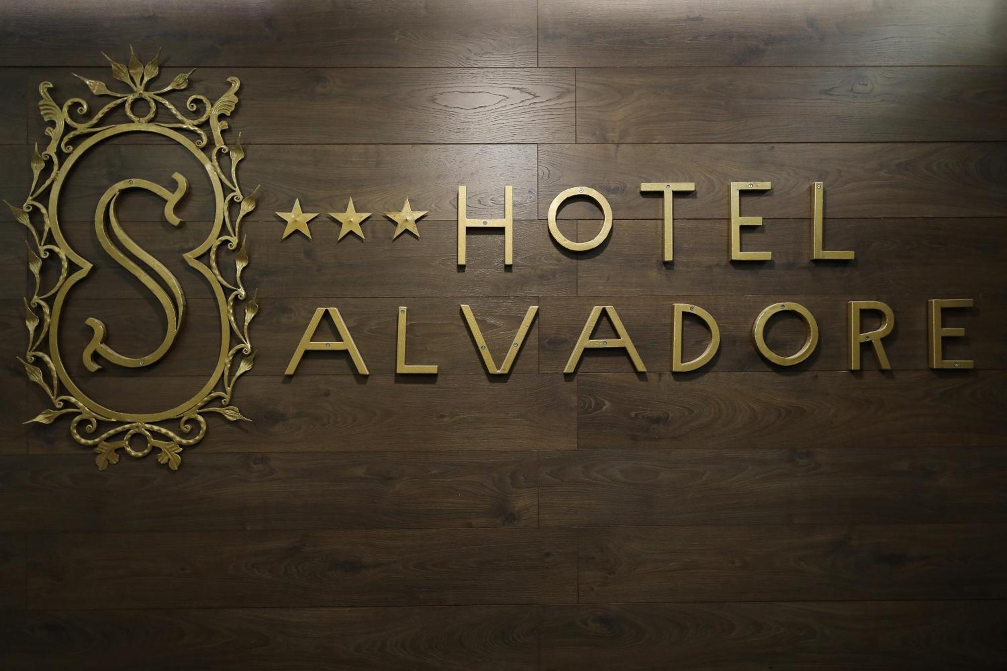 Salvadore Hotel Vlorë