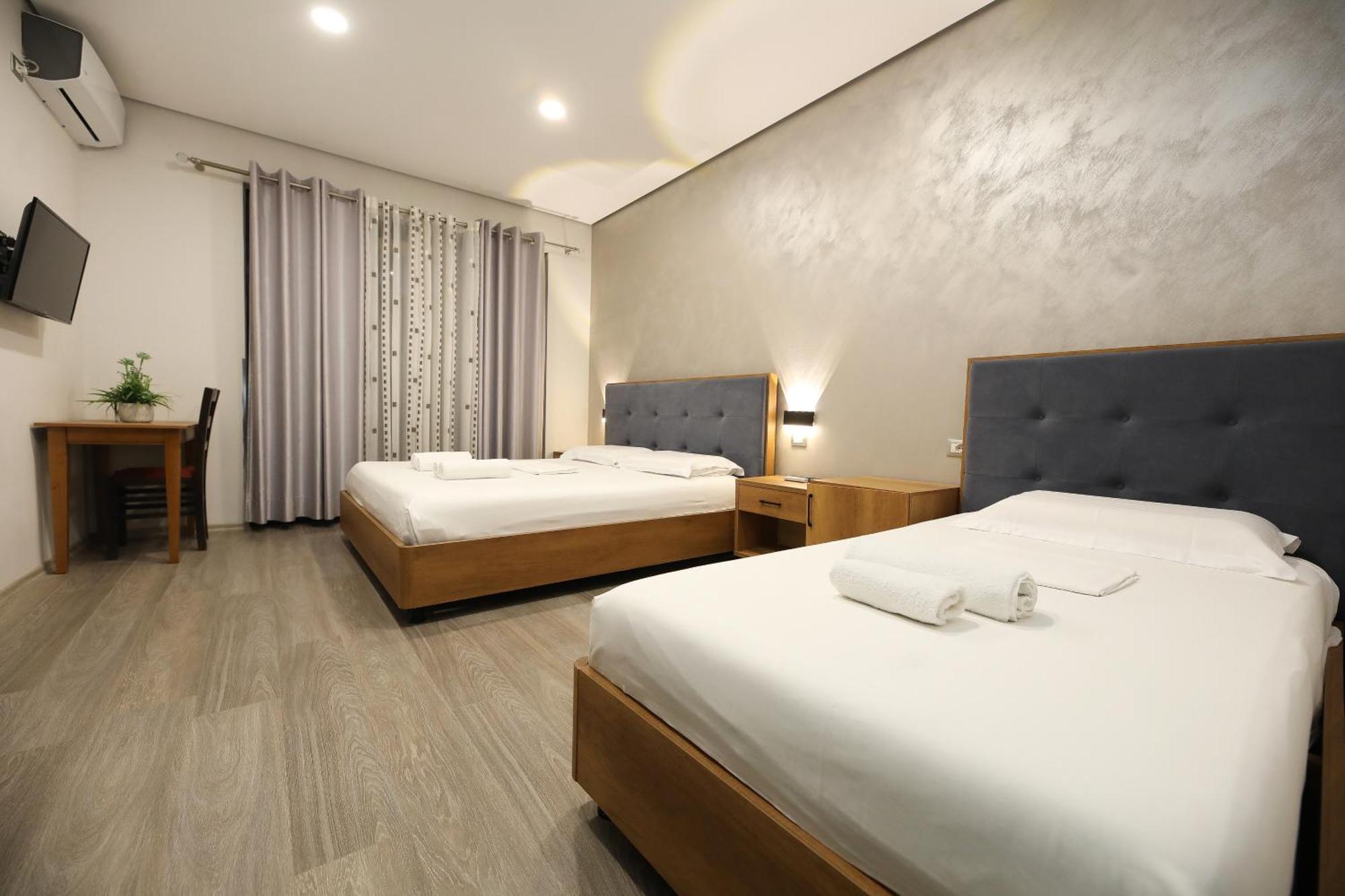 Salvadore Hotel 3*