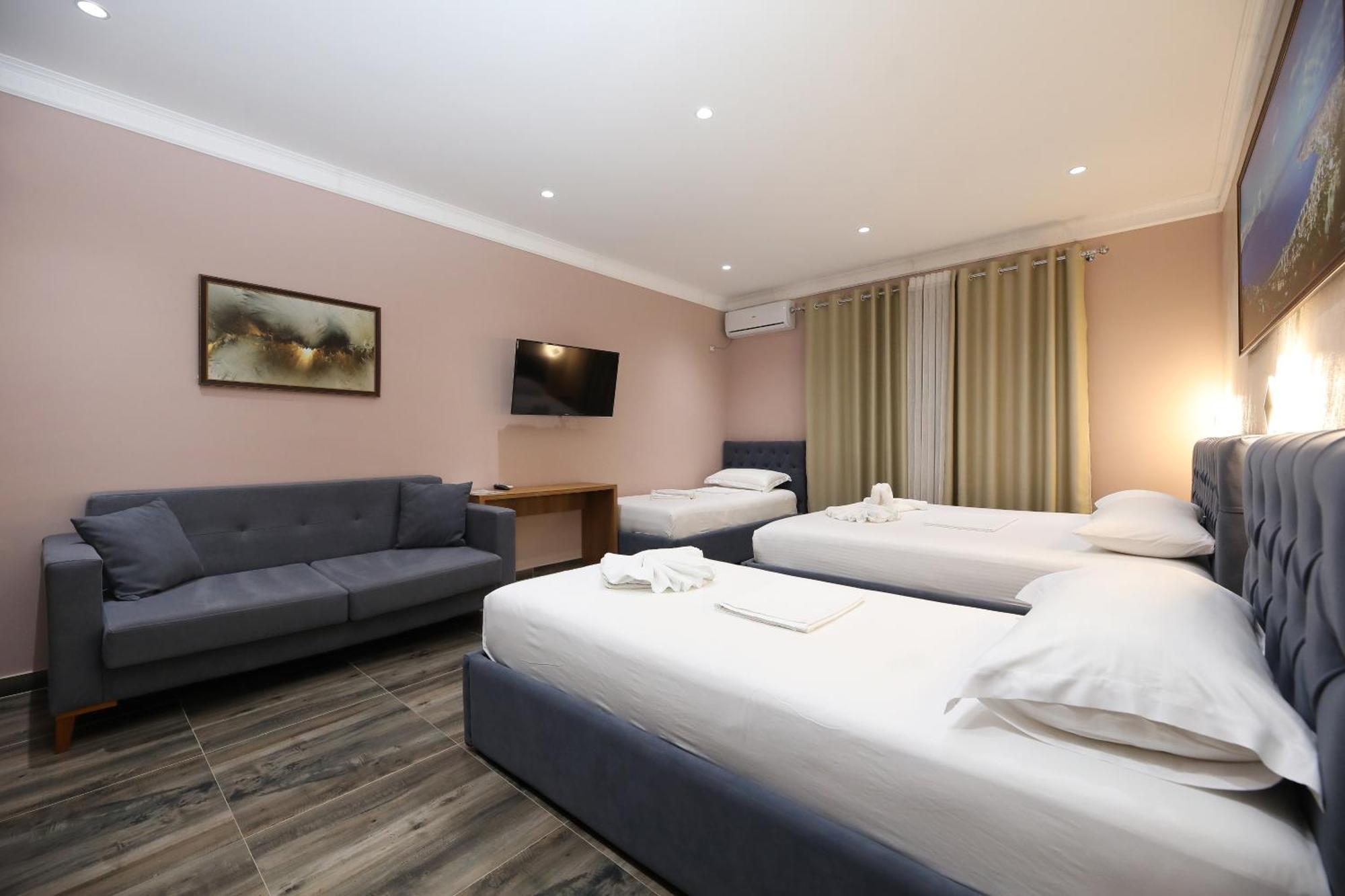 Hotel Salvadore 3*